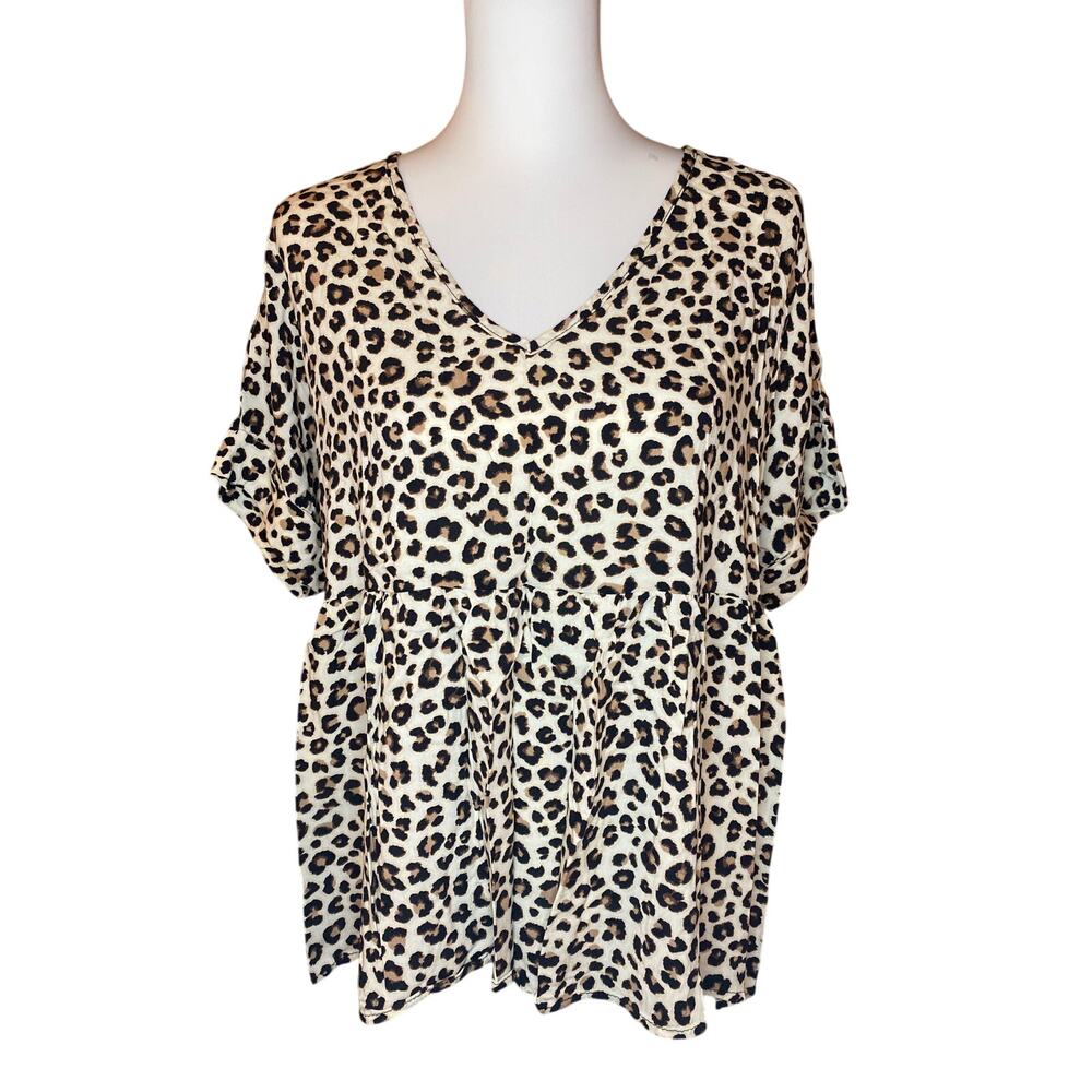 ❤️ Entro Leopard Print Peplum Blouse Short Sleeve Size Medium Office Casual